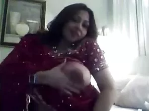 जैसमीन नौसिखिया सेक् ...