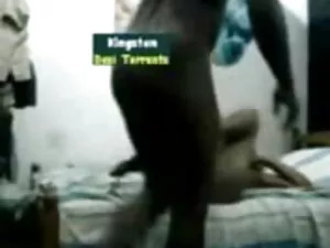 एक का उपयोग करता है  ...