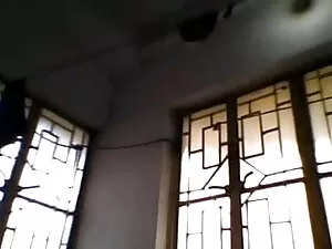 खूबसूरत शौकिया प्यार ...