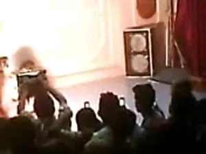 काले अफ्रीकी बंद धड़ ...