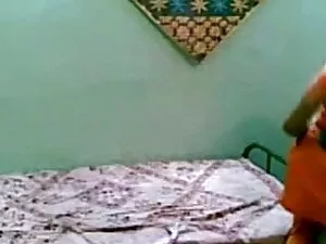 शरारती समलैंगिक छात् ...