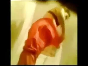 प्यारा उंगली कमबख्त  ...