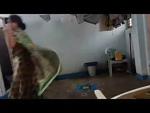 गले पूजा काला फिल्म  ...