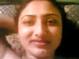 किशोर - अश्लील भावुक ...
