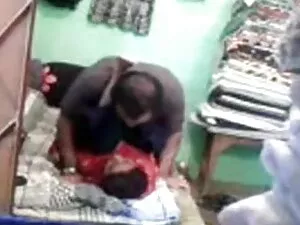 चरम मुर्गा चिढ़ा और  ...