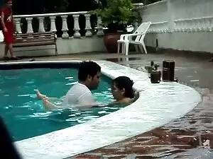 एनी सोनोजाकी उसे गधे ...