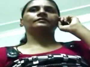 पीसी एमिली: एपिसोड 1 ...