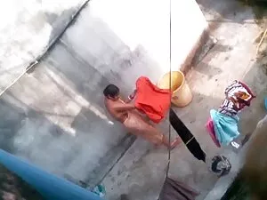 मदद Str8 लड़का एतान  ...