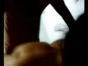 वह बेकार है और एक ही ...