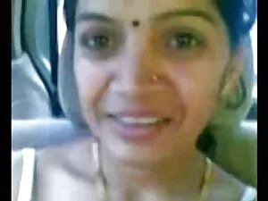 गर्म सुनहरे बालों वा ...