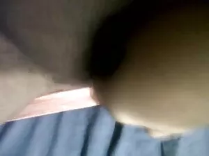 अपने थरथानेवाला के ह ...