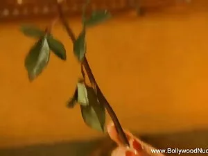 कैसे असली सनी लियोन  ...