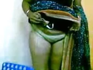 Busty परिपक्व सेक्सी ...