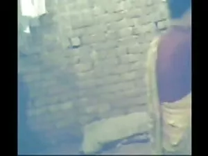 बालों वाली असामी उमु ...