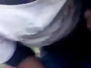 डी में & amp; Alysha ...