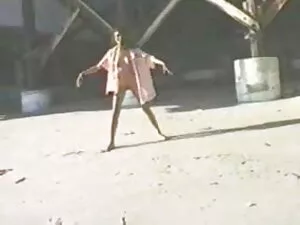 भाग गया के लिए एक बड ...