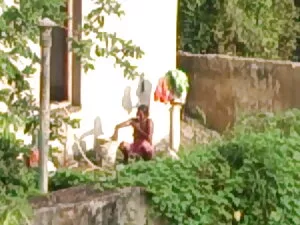 खूबसूरत छोटे स्तन के ...